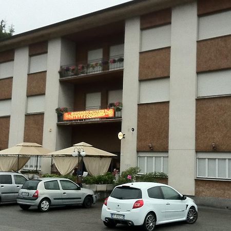 Albergo Cristallo Cittiglio Εξωτερικό φωτογραφία