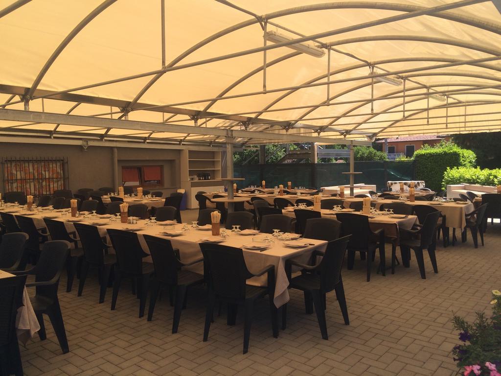 Albergo Cristallo Cittiglio Εξωτερικό φωτογραφία