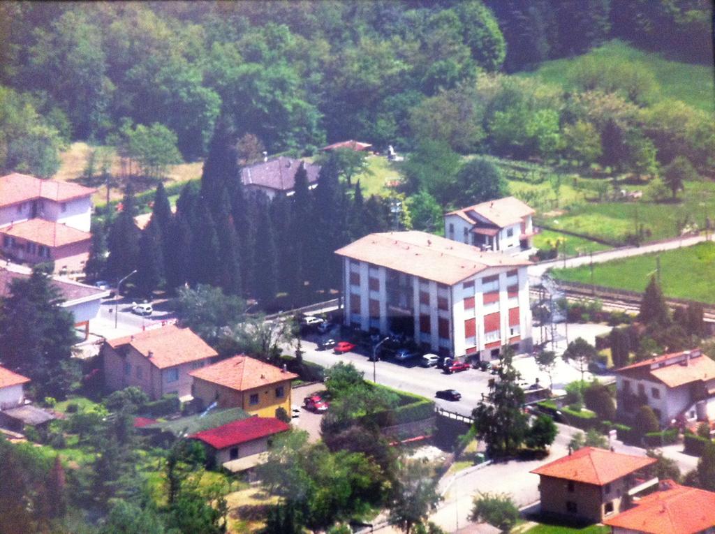 Albergo Cristallo Cittiglio Εξωτερικό φωτογραφία